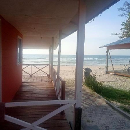 Tumombuvoi Homestay Tiga Papan 외부 사진