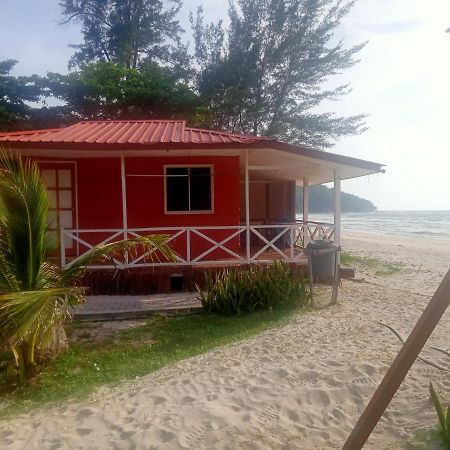 Tumombuvoi Homestay Tiga Papan 외부 사진