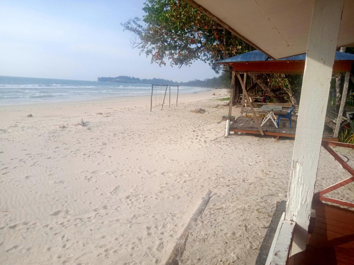 Tumombuvoi Homestay Tiga Papan 외부 사진